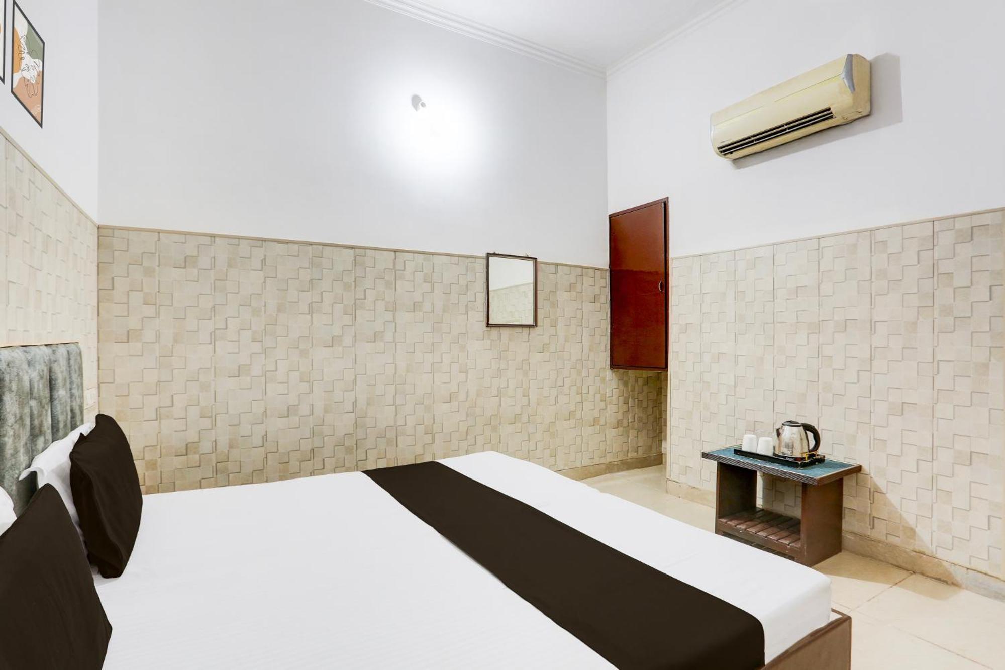 Hotel O Vk Palace Agra  Esterno foto